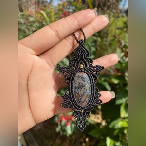 Detailed Dendritic Agate Macrame Necklace